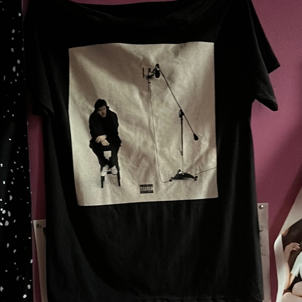 Harlow Black Graphic Tee
